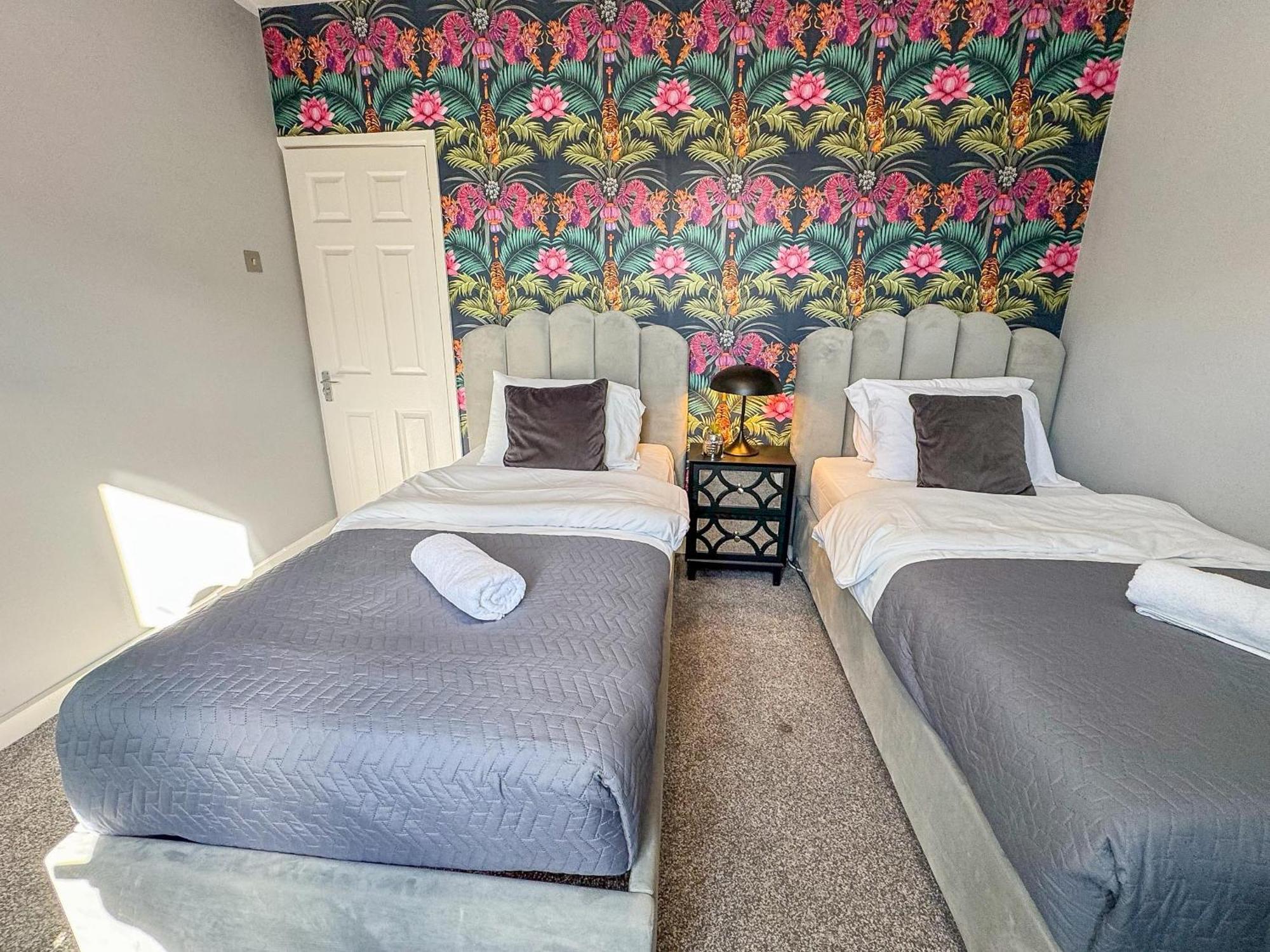 Modern House In Central Oxford Parking-Limited Екстериор снимка